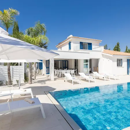 Psarolimano Luxury